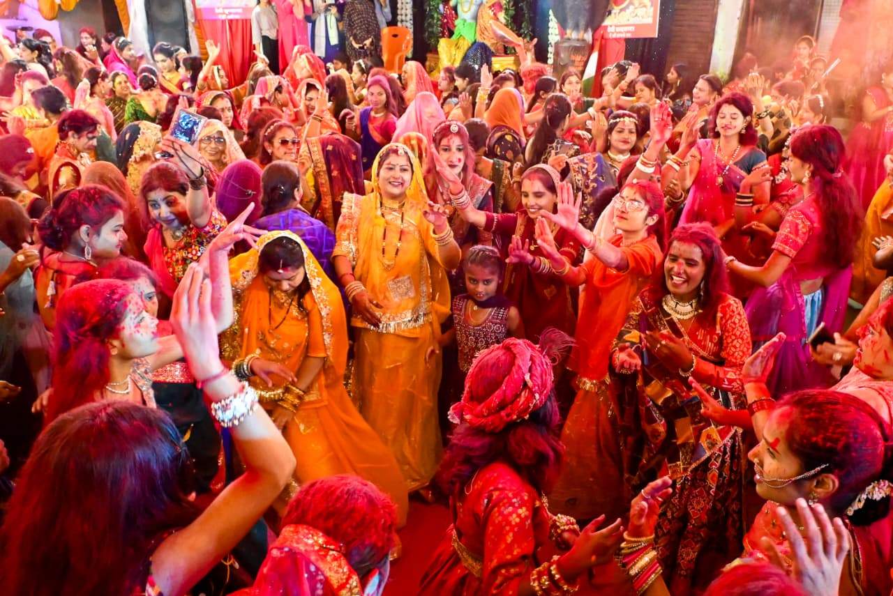 रतलाम शहर के प्राचीन धर्मस्थल श्री माँ कालिका माता मंदिर पर नवरात्रि पर्व के दौरान महा अष्टमी का पर्व हर्षोल्लास के साथ मनाया गया