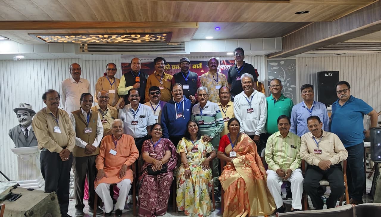 अनुनाद की अनुगूँज यत्र, तत्र एवं सर्वत्र फैलती जा रही हैं