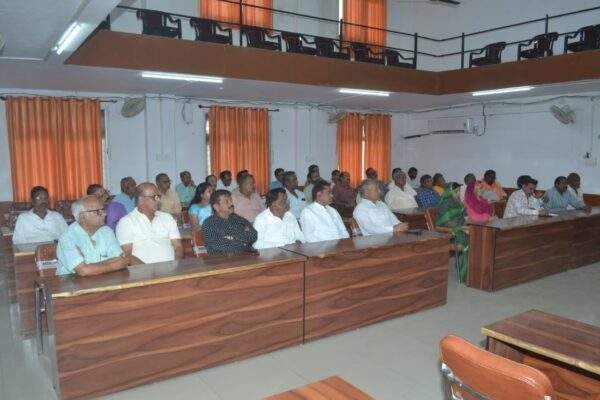 संयुक्त अखाड़ा आयोजन हेतु महापौर प्रहलाद पटेल ने ली विभिन्न समाजजनों की बैठक 1970 के बाद पहली बार निलेगा संयुक्त अखाड़ा