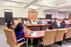 जिले में घरेलू गैस सिलेंडरों की आपूर्ति के संबंध में गैस वितरको की बैठक संपन्न