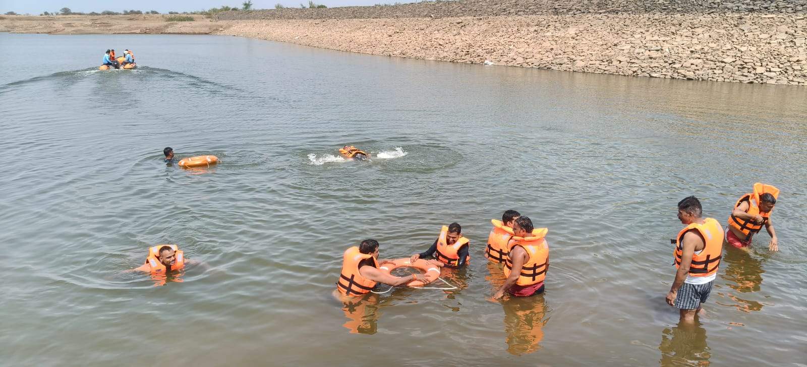 मानसून पूर्व एसडीईआरएफ एवं होमगार्ड जवानों का विशेष प्रशिक्षण शिविर आयोजित